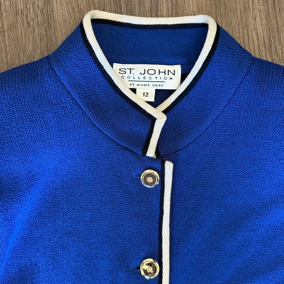 St. John Royal Blue Blazer with Cream Accents - Picture 4 of 8